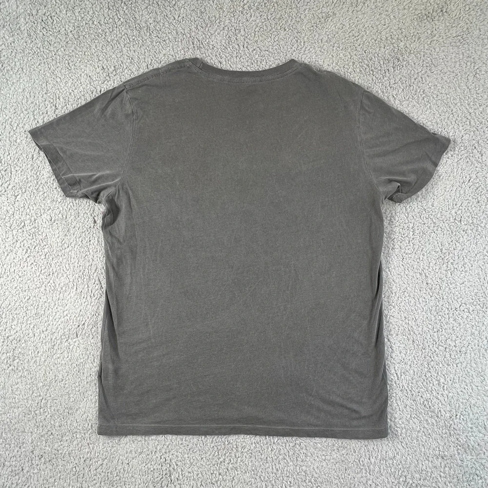 True Religion Graphic T-Shirt Buddha Guitar Logo Gray Men's Size XL VTG‎ NWT